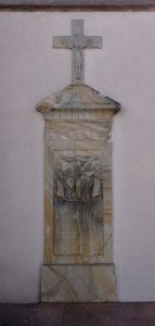 Pierre tombale curé Wein-zaepfel